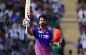 केएल राहुलची वादळी खेळी, 150 धावा करत IPL मध्ये केला 'हा' मोठा विक्रम K.L. Rahul