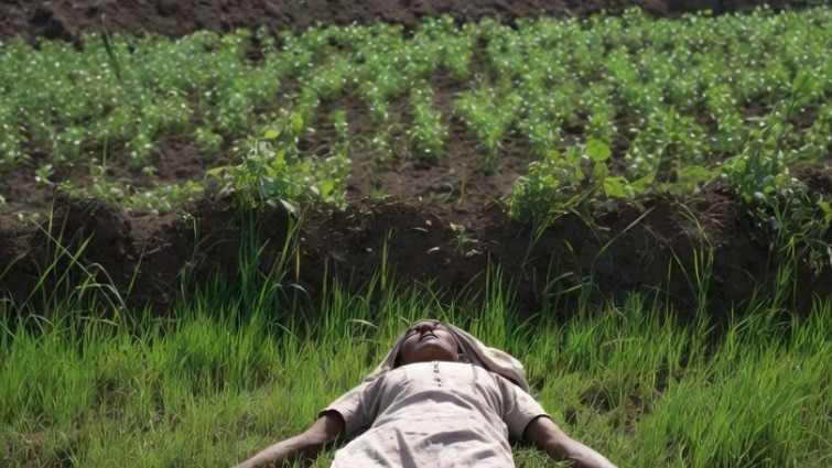 दोघांचा खून, शेतात महिला अर्धनग्नअवस्थेत तर तरुणावर गोळीबार; अंगावर काटा आणणारा घटनेचा थरार