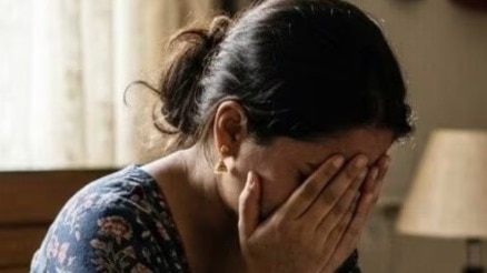 14 वर्षीय मुलीचे तोंड अन् हात पाय बांधले, साथीदारांच्या डोळ्यादेखत नको तेच...; घटनास्थळ हादरले