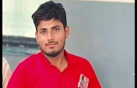 26 वर्षांचा नजीर गेला कुलरमध्ये पाणी टाकायला, पुढच्या क्षणी गाठलं मृत्यूनं! tragic death of 26 year old youth from beed due to electric shock while filling water in a cooler