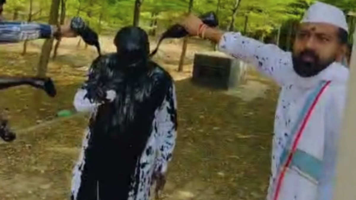 Vikas Lawande Shaifek attacked by Sangram Bapu Bhandare 