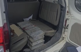 600 किलो चांदी, किंमत 18 कोटी, अन् मुंबई-अहमदाबाद महामार्गावर दोघांचा मृत्यू palghar News