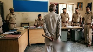 नातवांना खोलीत झोपवले अन् इकडे व्हरांड्यात.., 80 वर्षीय वृद्धाने काय केले? Mumbai Tak