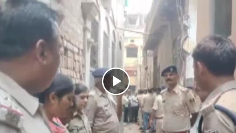 बायकोनं दुसरं लग्न केलं, नवऱ्याने पेट्रोल ओतून घर पेटवलं; स्वत:ही भाजला crime news