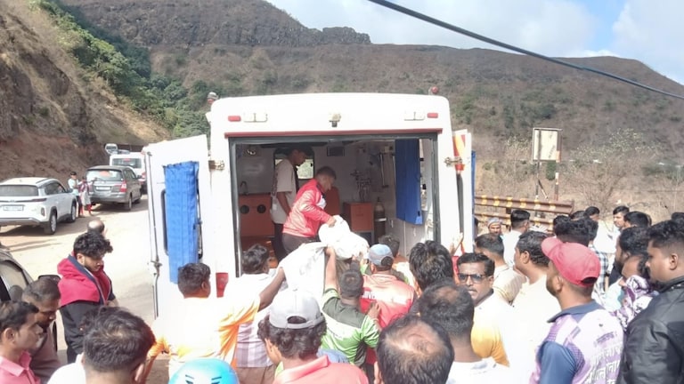 आंबेनळी घाटात भीषण अपघात; स्कॉर्पिओ 800 फूट खोल दरीत कोसळली, 8 जणांचा मृत्यू Ambenali Ghat Accident