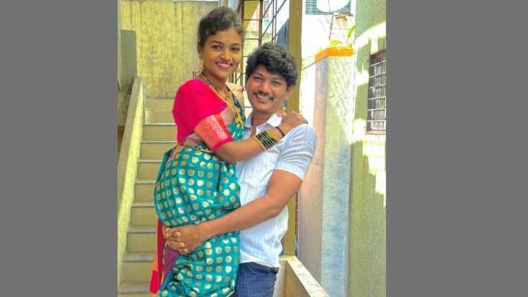 'चिमणे...परत ये गं...' रीलस्टार हॉटेल ग्रामपंचायतच्या मालकीणीची आत्महत्या, नवऱ्याची पोस्ट व्हायरल Reel Star Rohini Paradhye Suicide Case