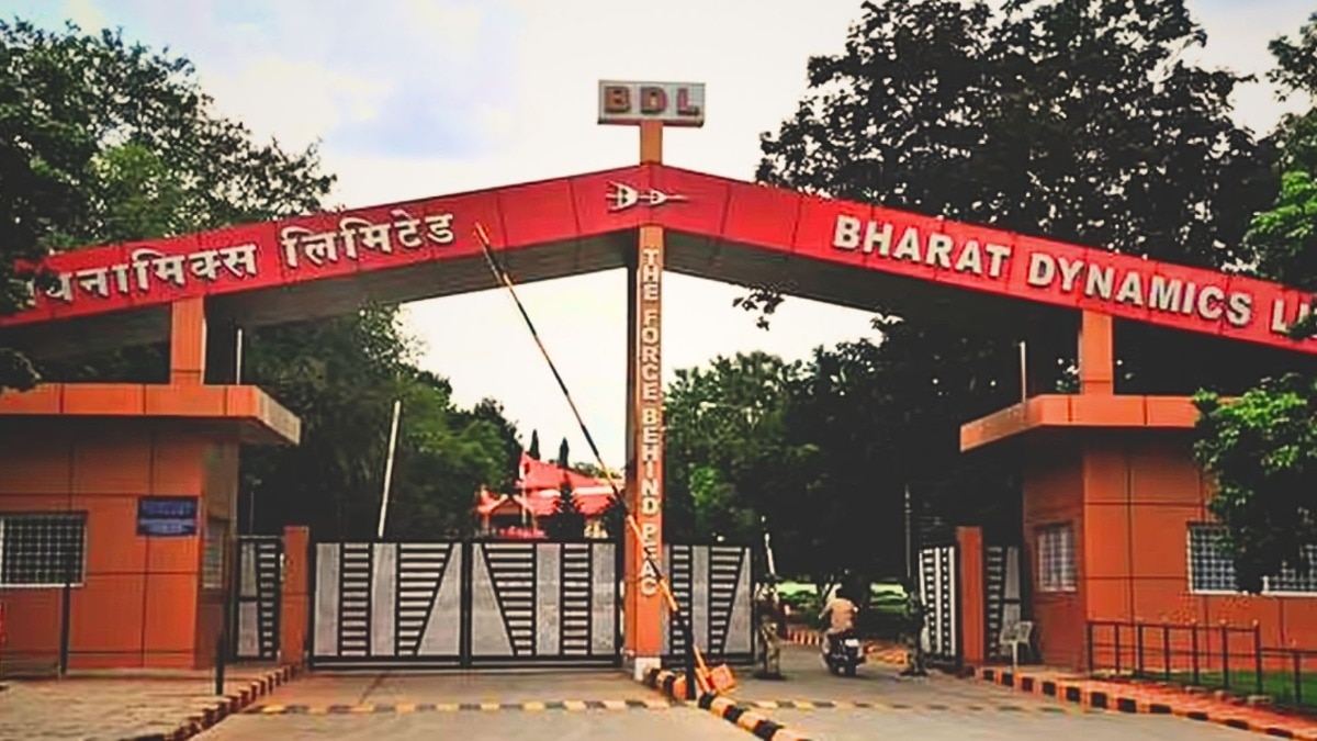 Govt Jobs : फक्त एक मुलाखत आणि थेट सरकारी नोकरी, काय आहेत निकष?