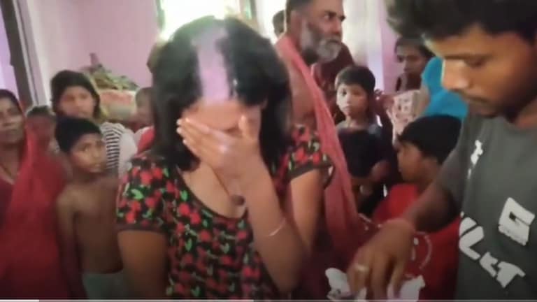मावशीवर जीवापाड प्रेम केलं, शेवटी गावकऱ्यांना आक्षेपार्ह स्थितीत सापडला, अन्... Viral News