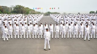 Govt Jobs : भारतीय नौदलात अग्निवीर भरती, चाळीस हजार पगार अन् लाखोंचा फंड, 'असा' करा अर्ज Mumbai Tak