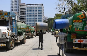 मुंबईची खबर : मान्सूनच्या प्रतिक्षेत असणाऱ्या मुंबईकरांवर पाणीसंकट? कारण काय? Mumbai News