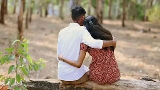 गर्लफ्रेंडच्या नादात वेडा झाला, पोटच्या जुळ्या मुलींसह आणखी एका लेकीसोबत क्रूर कृत्य Mumbai Tak