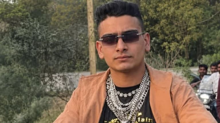 घरात घुसून प्रसिद्ध युट्यूबरची हत्या, मेहुणा फरार; बायकोसोबत.. Crime News
