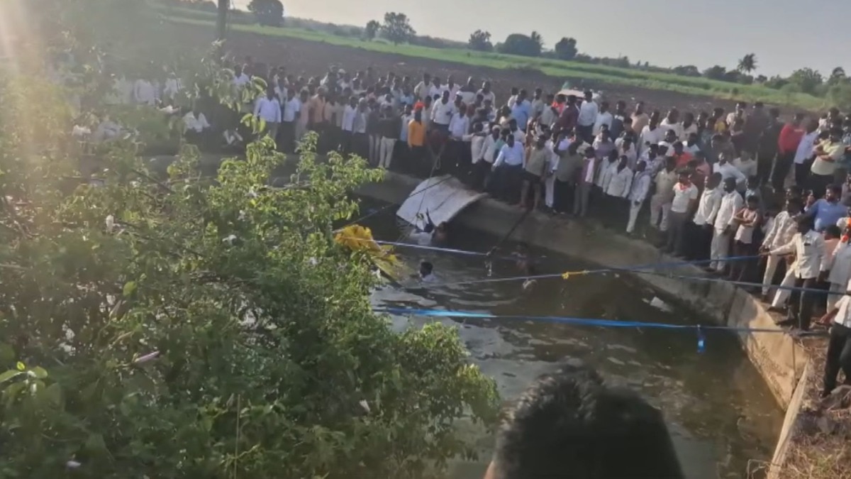 Solapur Accident