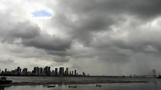 Maharashtra Weather : राज्यावर दुहेरी संकट, कुठे ऊन, तर कुठे पावसाचा यलो अलर्ट Mumbai Tak