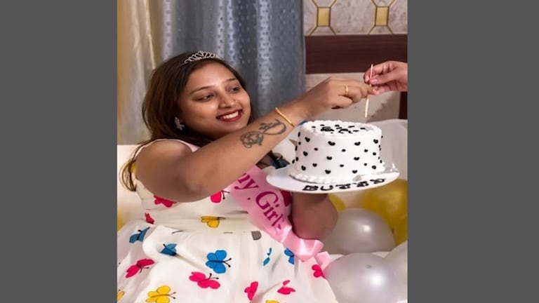 22 वर्षीय तरुणी रुममध्ये मृतावस्थेत, प्रियकराची 'ती' गोष्ट समजली अन्... Crime News