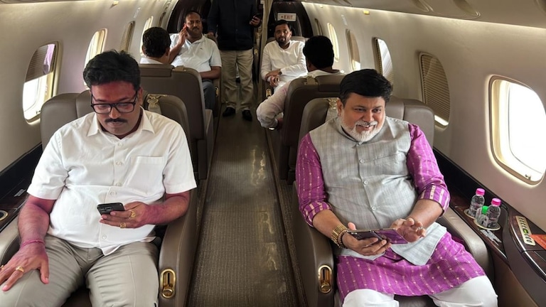 ज्याने शिवसेनेला हरवलं त्यालाच शिंदेंनी तासाभरात फोडलं? 'जायंट किलर'साठी शिंदेंकडून भलतंच ऑपरेशन! nashik mlc election independent candidate gokul gite defeated shiv sena candidate yet eknath shinde offered him entry into shiv sena within just an hour shinde arranged a special flight for giant killer after election result