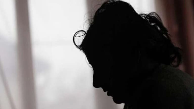 रात्री घरी आला अन् 18 वर्षीय मुलीला घेऊन गेला, तांत्रिकाने रात्रभर काय केलं? Crime News