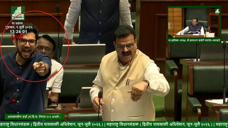 आदित्य ठाकरे विधानसभेत चवताळून उठले.. पण तिथं आधी आणि नंतर घडलं तरी काय?, सगळंच प्रचंड इंटरेस्टिंग! aditya thackeray flared up in legislative assembly but what exactly happened before and after that its all absolutely fascinating