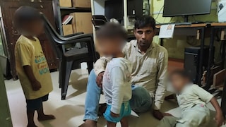 वाशीम : साहेब बायकोची बॉडी गाडीत आहे, 3 चिमुकल्यांना घेऊन नवरा पोलीस ठाण्यात; अन्... Mumbai Tak