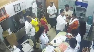 डोंबिवली डॉक्टर मारहाण प्रकरण: शिंदेंचे नगरसेवक रमेश म्हात्रेंबाबत कोर्टाचा प्रचंड मोठा निर्णय Mumbai Tak