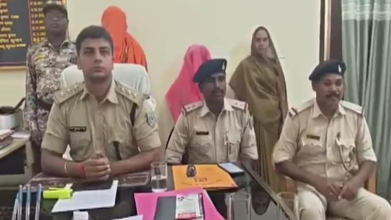 धाकट्या भावाचे वहिनीसोबत प्रेमसंबंध, थोरल्या भावाला कळताच घडलं भयानक Crime News