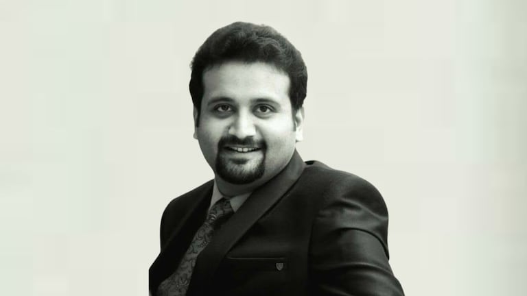 लातूर : ह्रदयरोग तज्ज्ञ मेहुल राठोड यांच्या आत्महत्येने हळहळ, गुंगीचं औषध घेतलं अन्... cardiologist dr mehul rathod suicide case