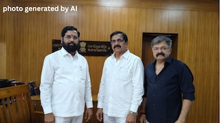 काल जयंत पाटील अन् आव्हाडांनी भेट घेतली, अन् आज शिंदेंचा दिल्ली दौरा रद्द Mumbai Tak