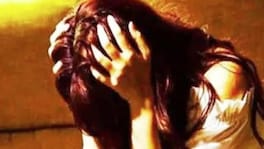 पाण्यावरून वाद, महिलेला भररस्त्यात मारहाण; विवस्त्र करत व्हिडिओ व्हायरल crime news