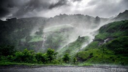 Maharashtra Weather : पश्चिम महाराष्ट्रासह कोणत्या जिल्ह्यांना पवासाचा अलर्ट, जाणून घ्या हवामान Maharashtra weather
