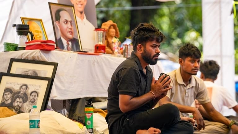 'मोदीजी तुमच्या हरकती पाहून असं वाटतंय आता गोष्ट तुमच्या राजीनाम्यापर्यंत...', दिपकेचा नवा Video accept dharmendra pradhan resignation or else modiji matter will come down to your own resignation abhijit dipake demand to pm
