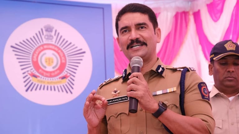 'Gen Z ला काय बोलायचं? आता बोलणंही अवघड झालंय.. केमिकल लोचा', IPS नांगरे-पाटील असं का म्हणाले? what can one say to gen z even communicating has become difficult now a chemical imbalance why did vishwas nangare patil say this