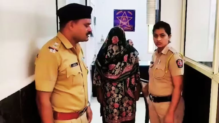 कोमल, नम्रता अन् लग्नाचा सेटअप, नवरदेव तयार पण घडला विचित्र प्रकार! Gujarat Bhavnagar Crime