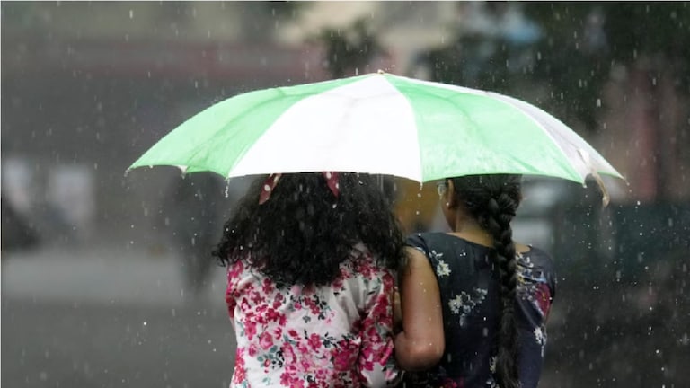 वेदर रिपोर्ट : अरबी समुद्रात नैऋत्य वारे अॅक्टिव्ह, महाराष्ट्रावर धडकणार; कुठे कुठे अलर्ट? Weather Report