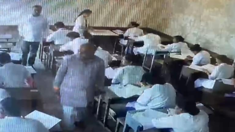 मनसेच्या पदाधिकाऱ्यांवर खंडणीचे गुन्हे, परीक्षा केंद्रात घुसून विद्यार्थ्यांची झडती Washim crime