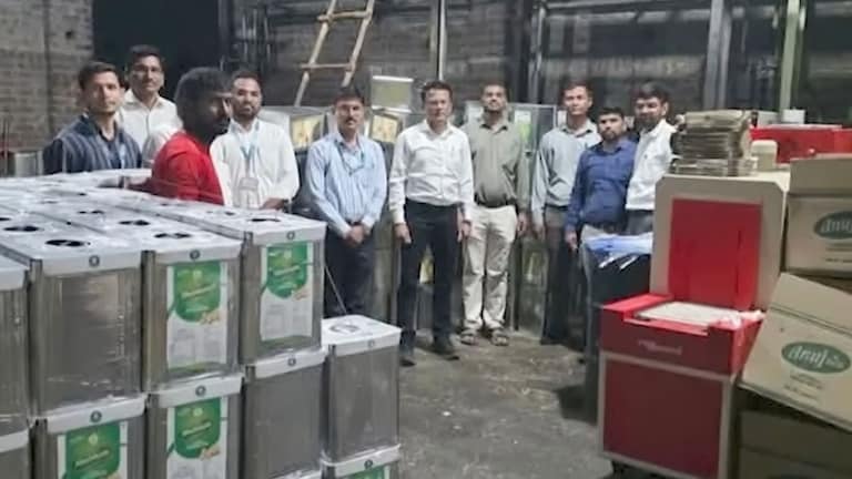 बीडमध्ये तब्बल दोन कोटींचं बनावट खाद्य तेल कसं तयार करण्यात आलं? Beed Fake Edible Oil
