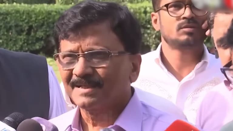 सिब्बलांचे पाच महत्त्वाचे मुद्दे ठाकरेंना जिंकून देणार? राऊतांनी नेमकं काय सांगितलं? Sanjay Raut