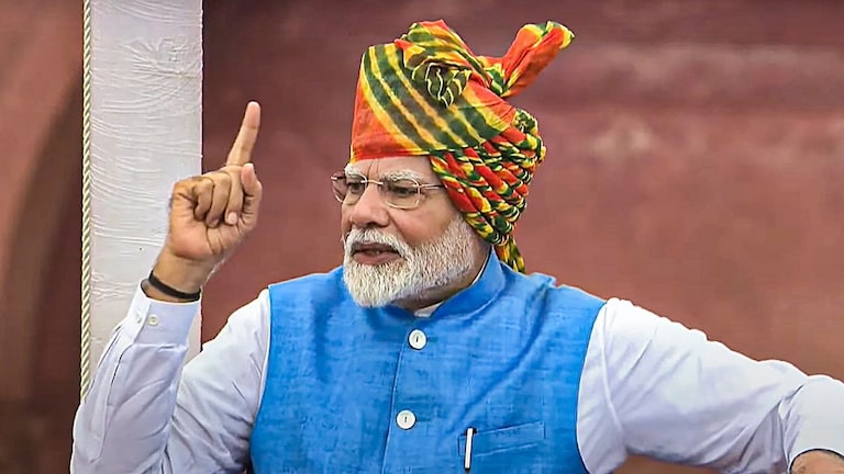 Independence Day LIVE: स्वातंत्र्य दिनाचा सोहळा, लाल किल्ल्यावरून पंतप्रधान मोदींचं देशाला संबोधन pm narendra modi independence day speech live red fort 15 august 2026