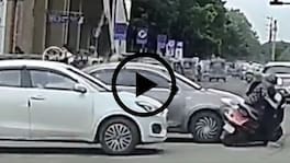 पिंपरी-चिचवडमध्ये महिलेनं तोडला रेड सिग्नल, कारच्या धडकेत कोसळली; Video व्हायरल Pune News