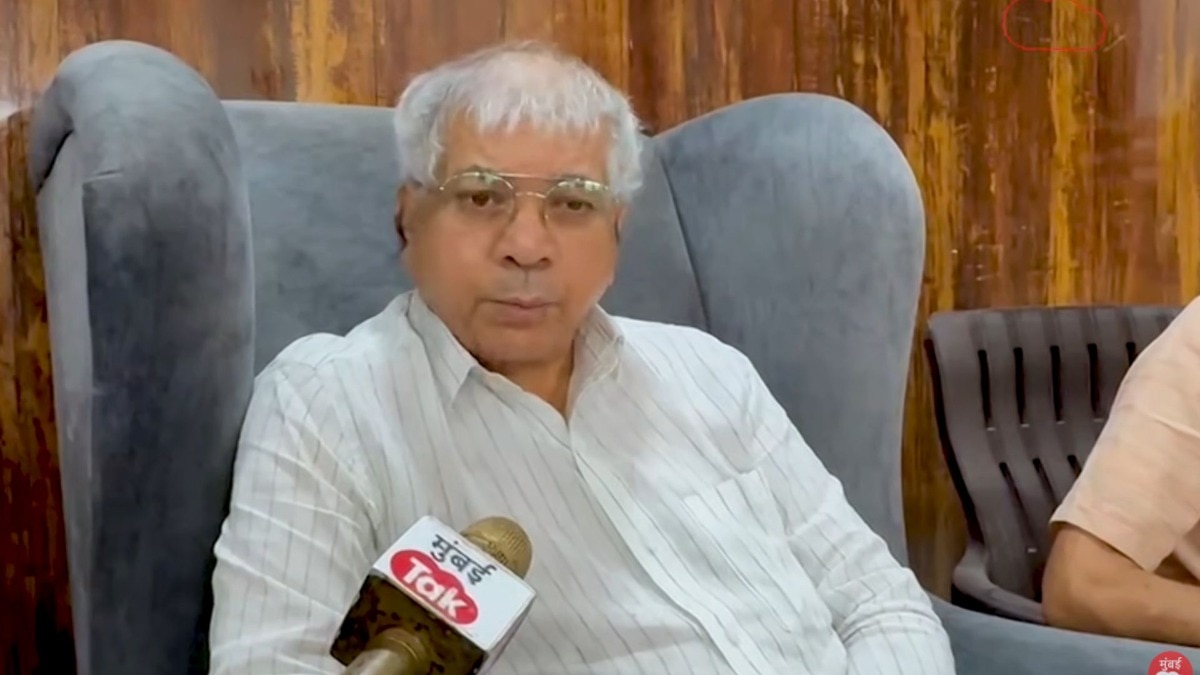 धनुष्यबाण फ्रिज झालं तर, कोणाला फायदा? आंबेडकरांचं मोठं विधान