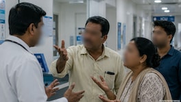 कल्याण : पेशंटच्या मुलाची डॉक्टरला मारहाण, फरार आरोपीचा शोध सुरु; नेमकं काय घडलं? Dombivli News