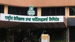 Govt Jobs : राष्ट्रीय केमिकल्स अँड फर्टिलायझर्समध्ये नोकरीची संधी, 80 हजारांहून अधिक पगार RCF Recruitment