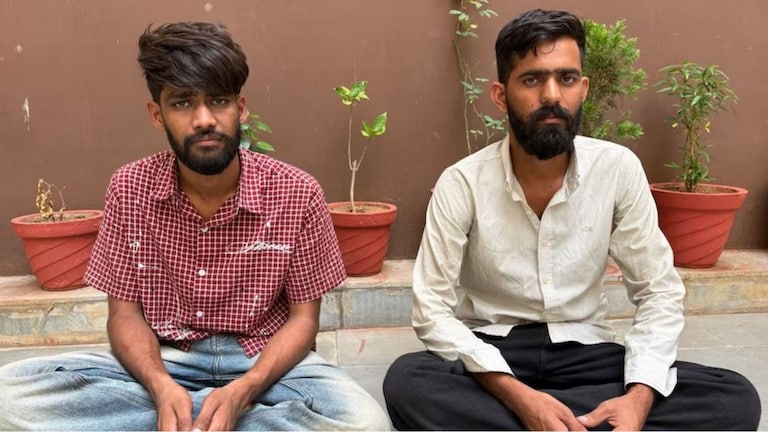 समलैंगिक संबंधांसाठी तरुणांना जाळ्यात ओढायचे अन्..., मोठ्या रॅकेटचा पर्दाफाश Crime News