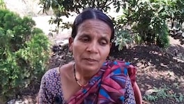 दोन मुलींच्या भविष्यासाठी आईची अनवाणी झेप! 47 वर्षीय रमाबाईंनी सगळ्यांना दिला आश्चर्याचा धक्का beed-ambajogai-rambai-ranveer-runs-barefoot-marathon-for-daughters-education