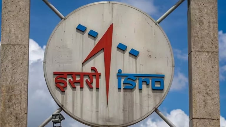 Govt Jobs : इस्रोमध्ये शास्त्रज्ञ होण्याची संधी सोडू नका, लगेच करा अर्ज ISRO Recruitment