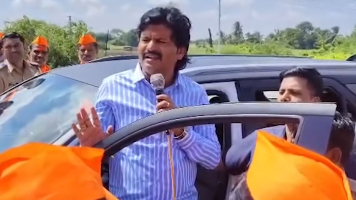 पडळकरांना मराठा आंदोलकांनी रोखलं, घोषणा होताच गाडी थांबवली, गोंधळ!