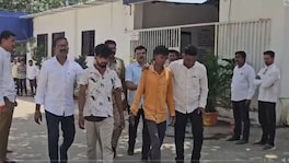 जळगाव : मैत्रिणीने गोड बोलून स्वच्छतागृहात नेलं अन् दोघांकडून सामुहिक बलात्कार Jalgaon Crime News