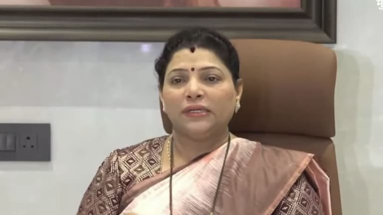 प्रदीप पुर्णेकरांची कॉन्ट्रॅक्ट किलिंग झाल्याचे आरोप, मिनाक्षी शिंदे यांचे पत्रकार परिषदेतून प्रत्युत्तर Meenakshi Shinde on Pradeep Purnekar murder Case
