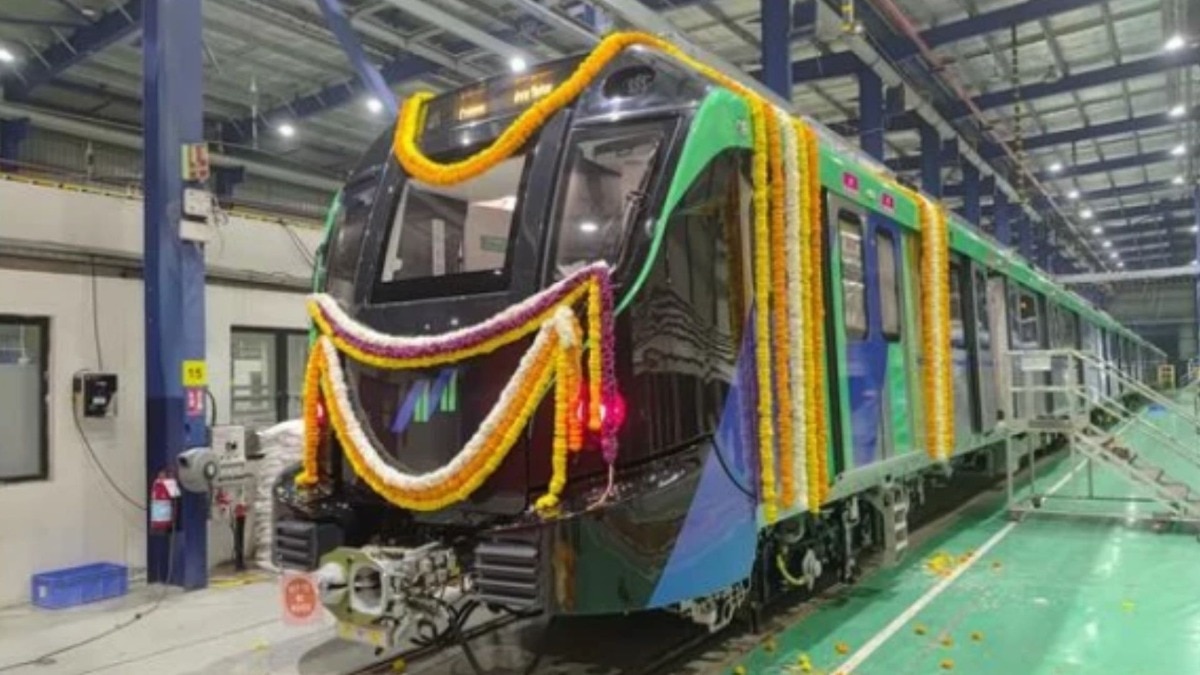 मुंबईची खबर : मुंबईकरांच्या सेवेत दाखल होणार ड्रायव्हरलेस मेट्रो, काय आहे प्लॅन?