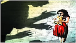 देवीच्या मंडपातून चिमुकलीचे अपहरण, झुडपात लैंगिक अत्याचार MumbaiTak