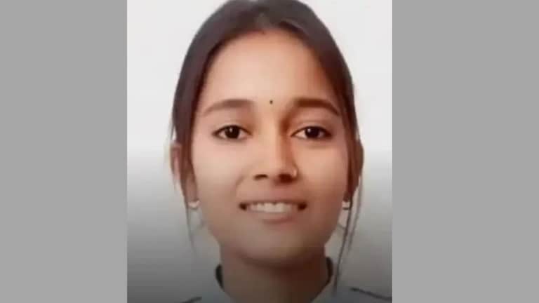 16 वर्षीय पुतणीसोबत 'या' कारणावरुन वाद, चुलत्याने कुऱ्हाडीने केले 40 वार, नंतर शेतात जाऊन... Crime News